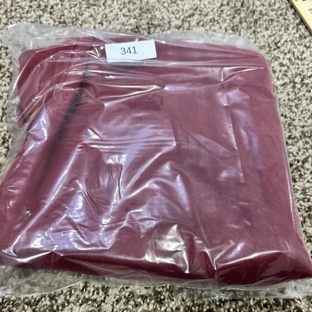 Levi Strauss Burgundy Red Chino Pants Men's 33x34 Straight Leg